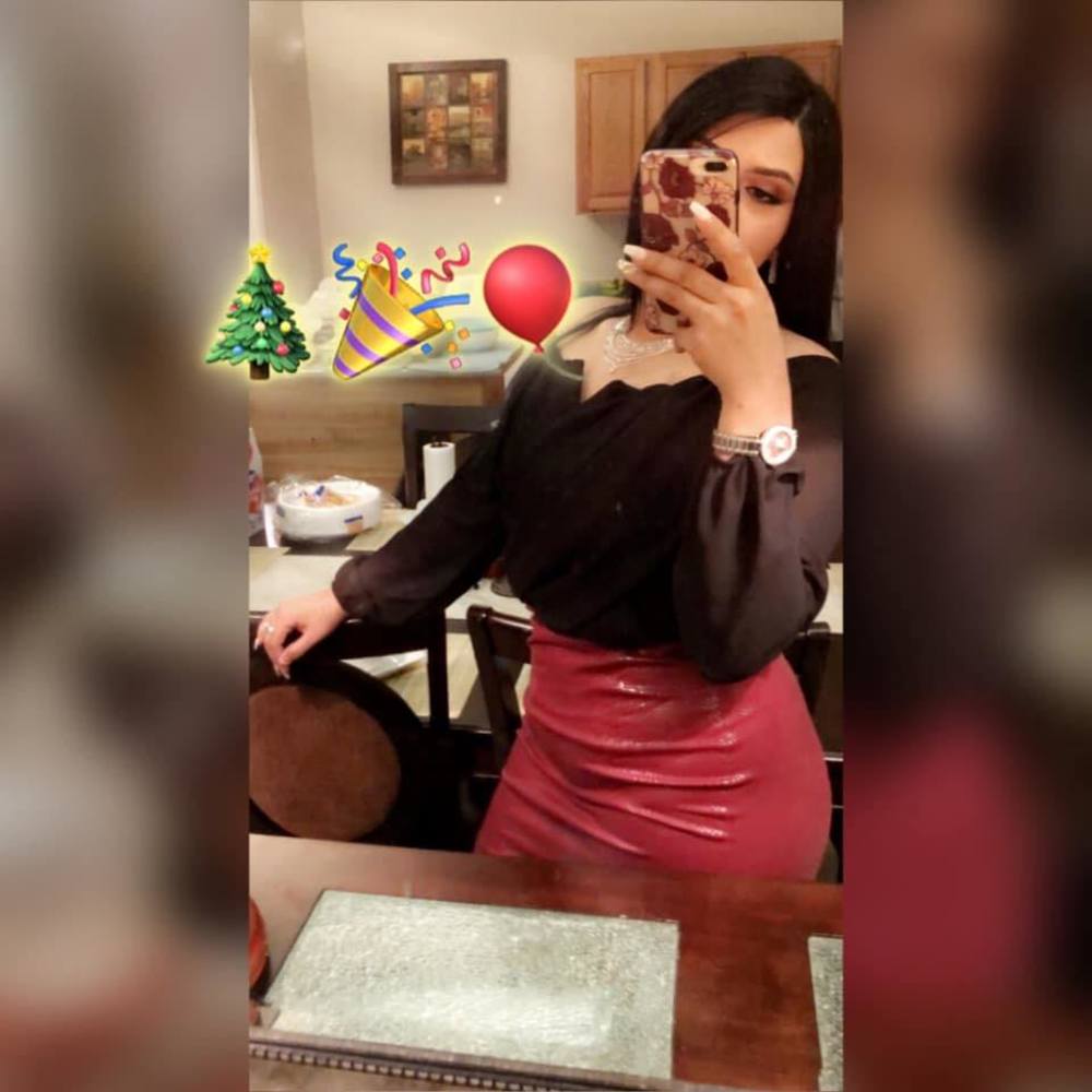 Meet your Posher, Ashly